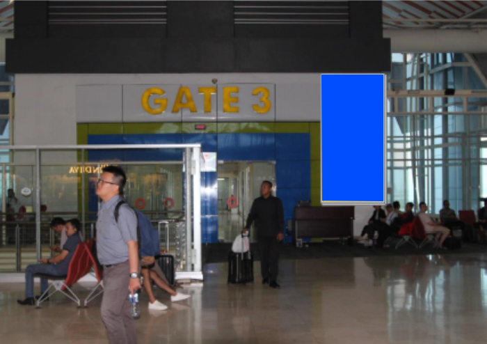 NEON BOX WALL GATE 3 KANAN SULTAN HASANUDDIN INTERNATIONAL AIRPORT